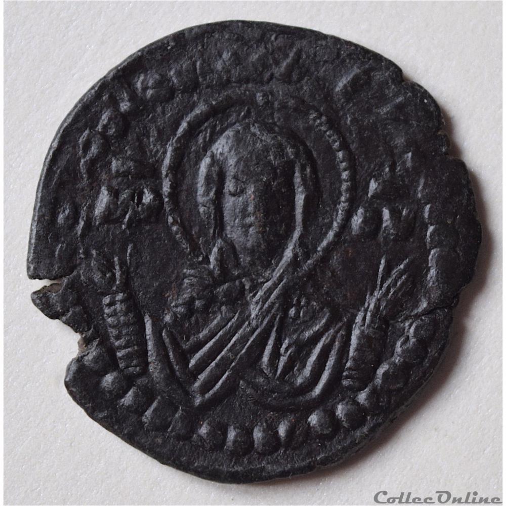 Romain IV "Diogène" (1068 - 1071) Follis Anonyme au "Christ nimbé" & "La Vierge Marie" 4 monnaie antique av jc ap byzantine romain iv diogene 1068 1071 follis anonyme au christ nimbe la vierge marie