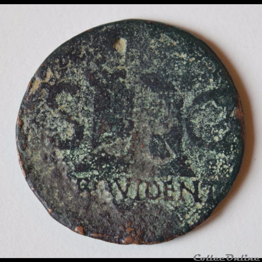 As de restitution frappé à Rome vers 22-30, sous Tibère, en mémoire du "Divin Auguste" monnaie antique romaine as de restitution frappe a rome vers 22 30 sous tibere en memoire du divin auguste