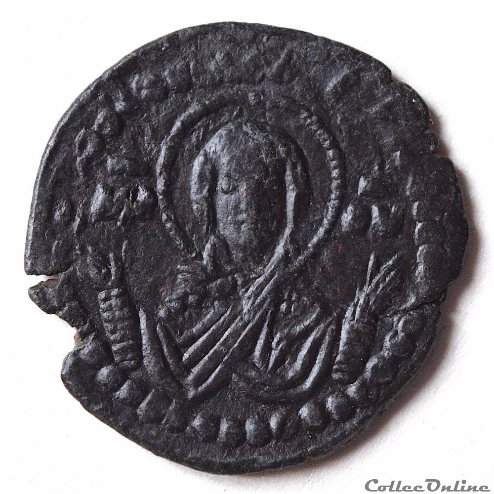 Romain IV "Diogène" (1068 - 1071) Follis Anonyme au "Christ nimbé" & "La Vierge Marie" 2 monnaie antique av jc ap byzantine romain iv diogene 1068 1071 follis anonyme au christ nimbe la vierge marie