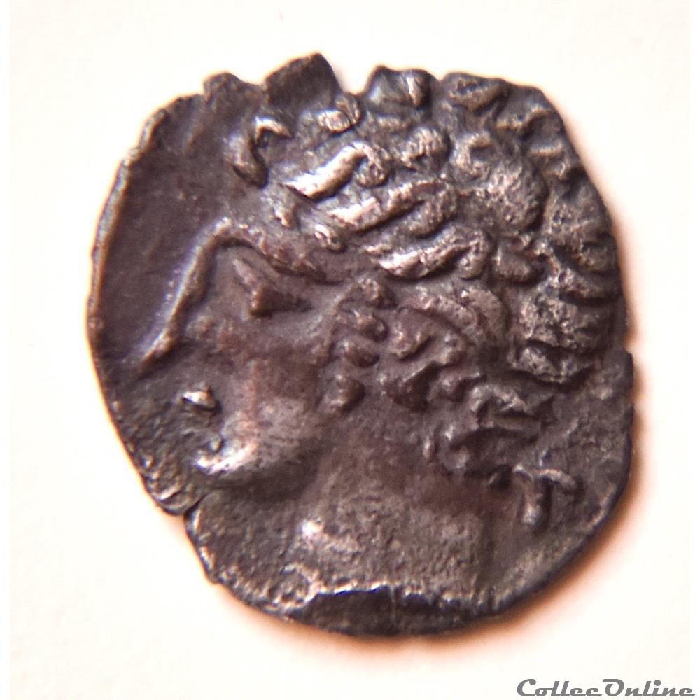 Obole au T & MA - Volques Arécomiques - 3 monnaie antique gauloise obole au t ma volques arecomiques
