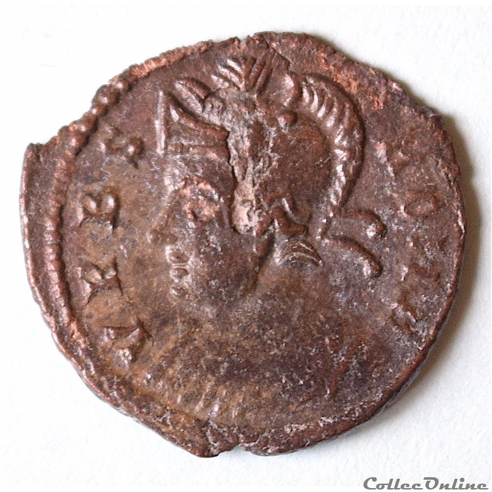 Constantin 1er - Nummus ROME "A la Louve" (330/331, Lyon) RIC 247 monnaie antique romaine constantin 1er nummus rome a la louve 330 331 lyon ric 247