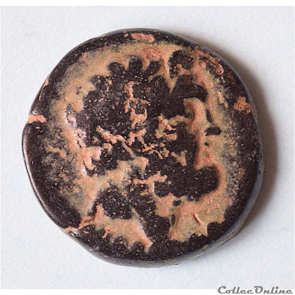 Phénicie. Arados (2e siècle av. J-C). Petit bronze monnaie antique grecque phenicie arados 2e siecle av j c petit bronze