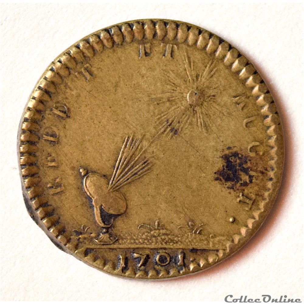 medaille france royaux noblesse marie adelaide de savoie duchesse de bourgogne jeton de cuivre a paris 1701
