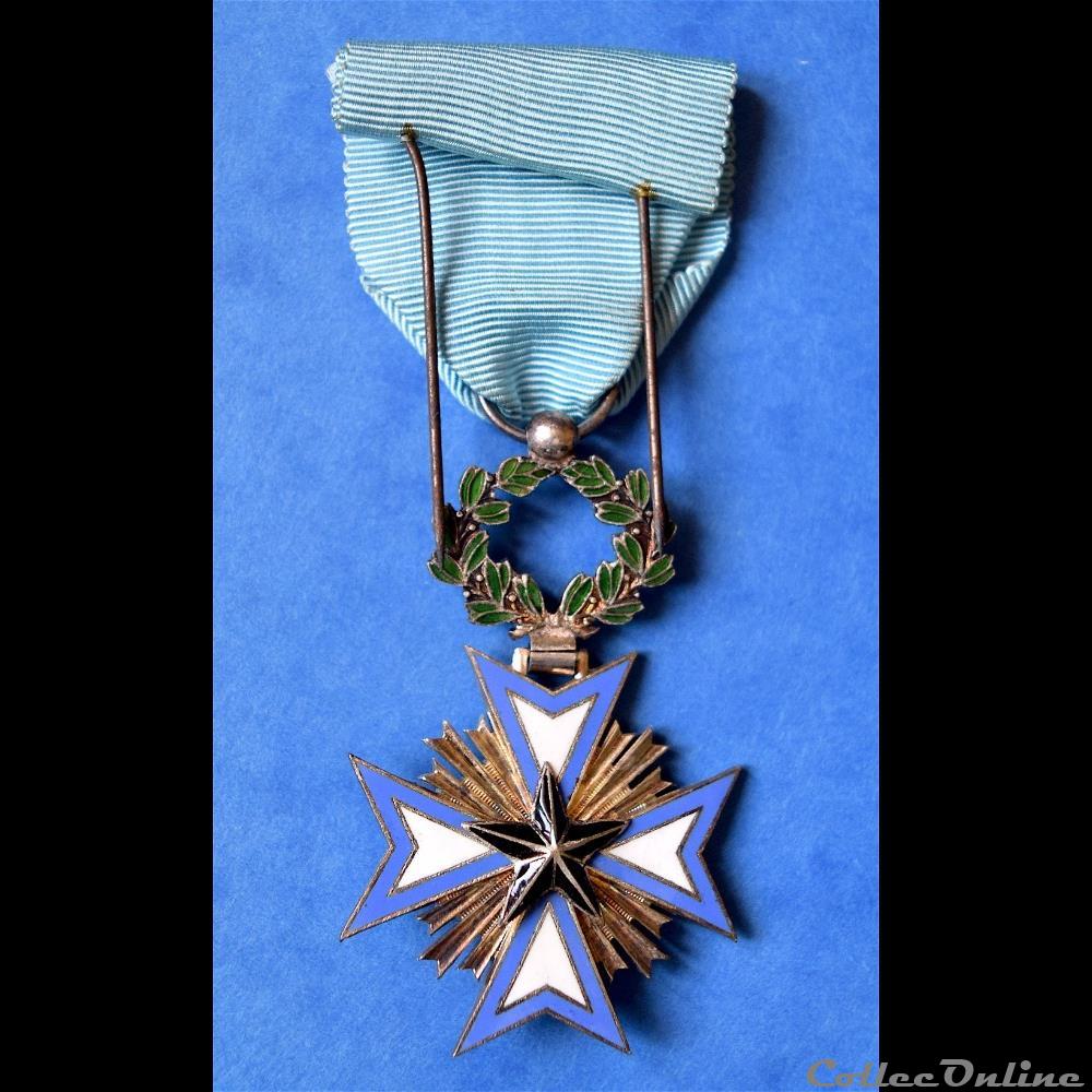 Médaille de l'Ordre de l'Etoile Noire du Bénin 2 militaria medailles insignes medaille de ordre de etoile noire du benin