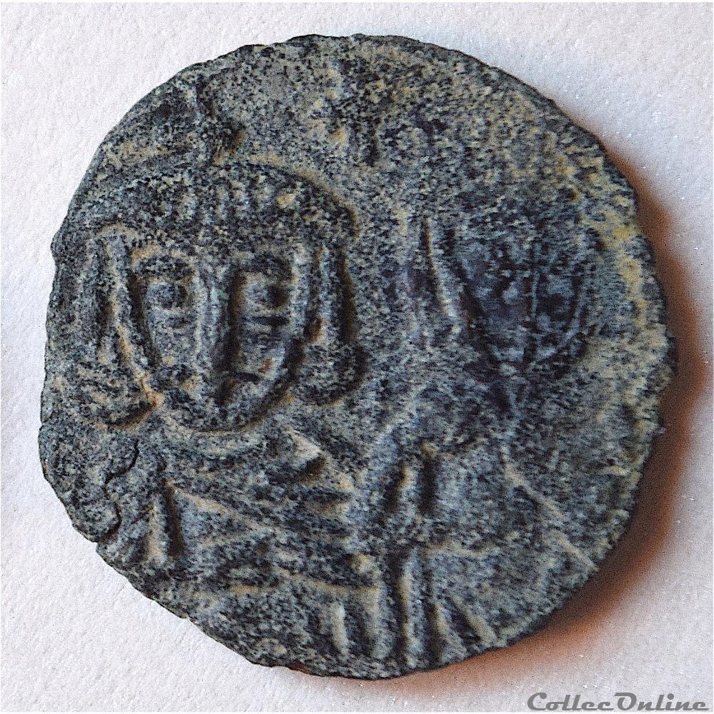 Constantin V "Copronymus" et Léon IV, avec Léon III au revers (741-775) Follis Syracuse monnaie antique byzantine constantin v copronymus et leon iv avec leon iii au revers 741 775 follis syracuse