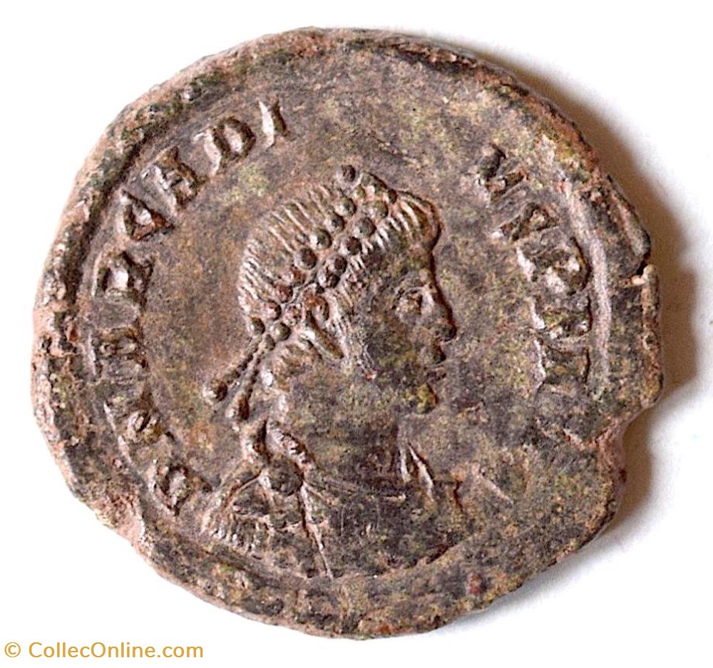 Arcadius (377-408) Follis ou Numus "Gloria Romanorum" RIC.IX 27 b 1 monnaies antiques romaines republicaines imperiales arcadius 377 408 follis ou numus gloria romanorum ric ix 27 b 1