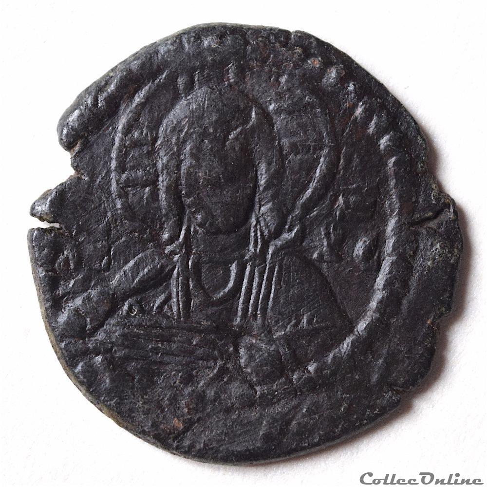 Romain IV "Diogène" (1068 - 1071) Follis Anonyme au "Christ nimbé" & "La Vierge Marie" monnaie antique av jc ap byzantine romain iv diogene 1068 1071 follis anonyme au christ nimbe la vierge marie