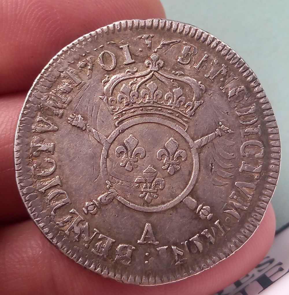 monnaies europe medievale france royales demi ecu aux insignes louis xiv 1701 a paris