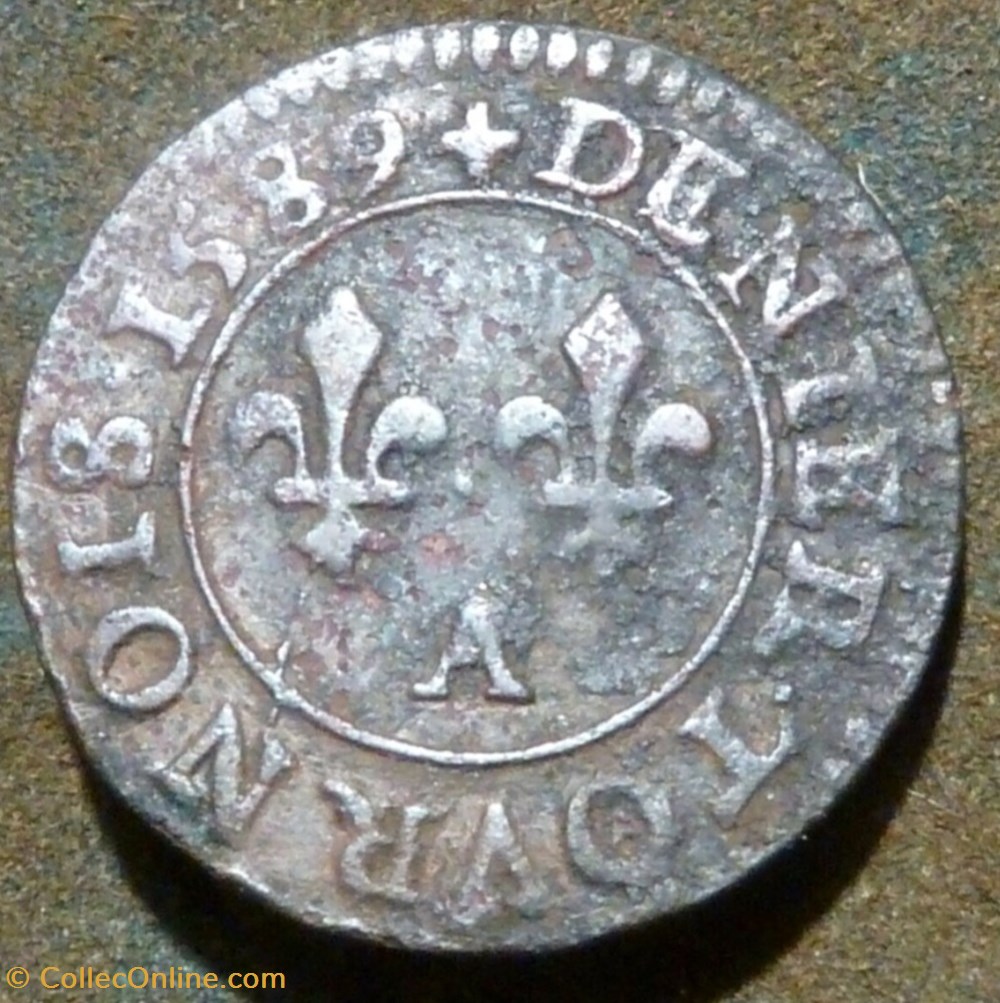 Denier tournois Henri III 1589 A Paris monnaies europe medievale france royales denier tournois henri iii 1589 a paris