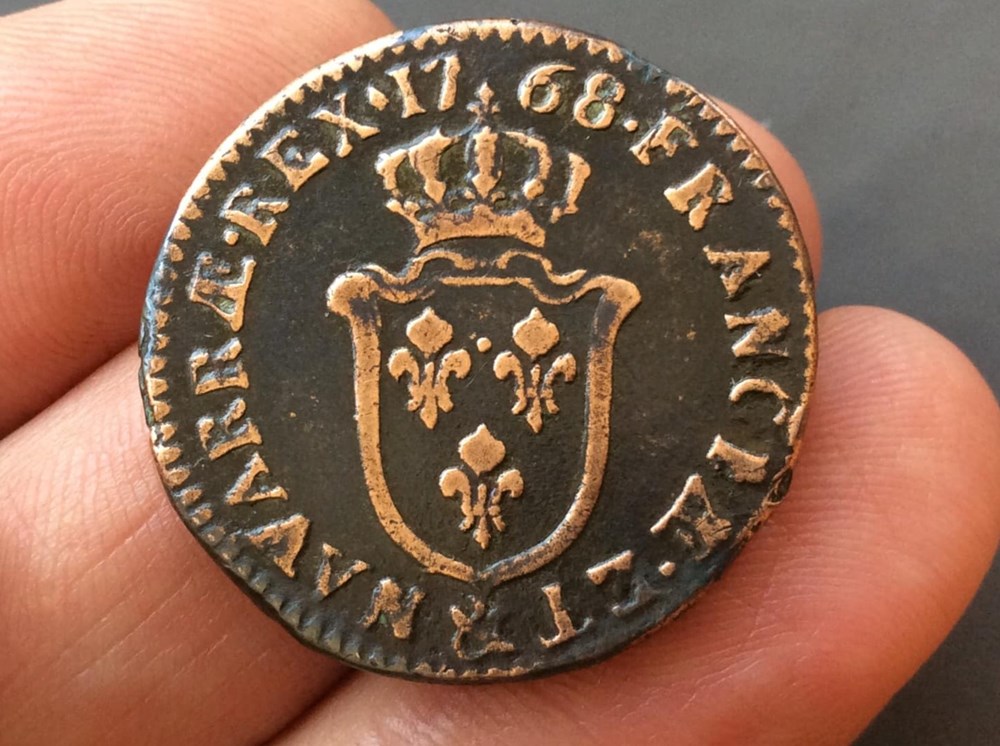 Sol type d’aix Louis XV 1768 & Aix en Provence monnaies europe medievale france royales sol type d aix louis xv 1768 aix en provence