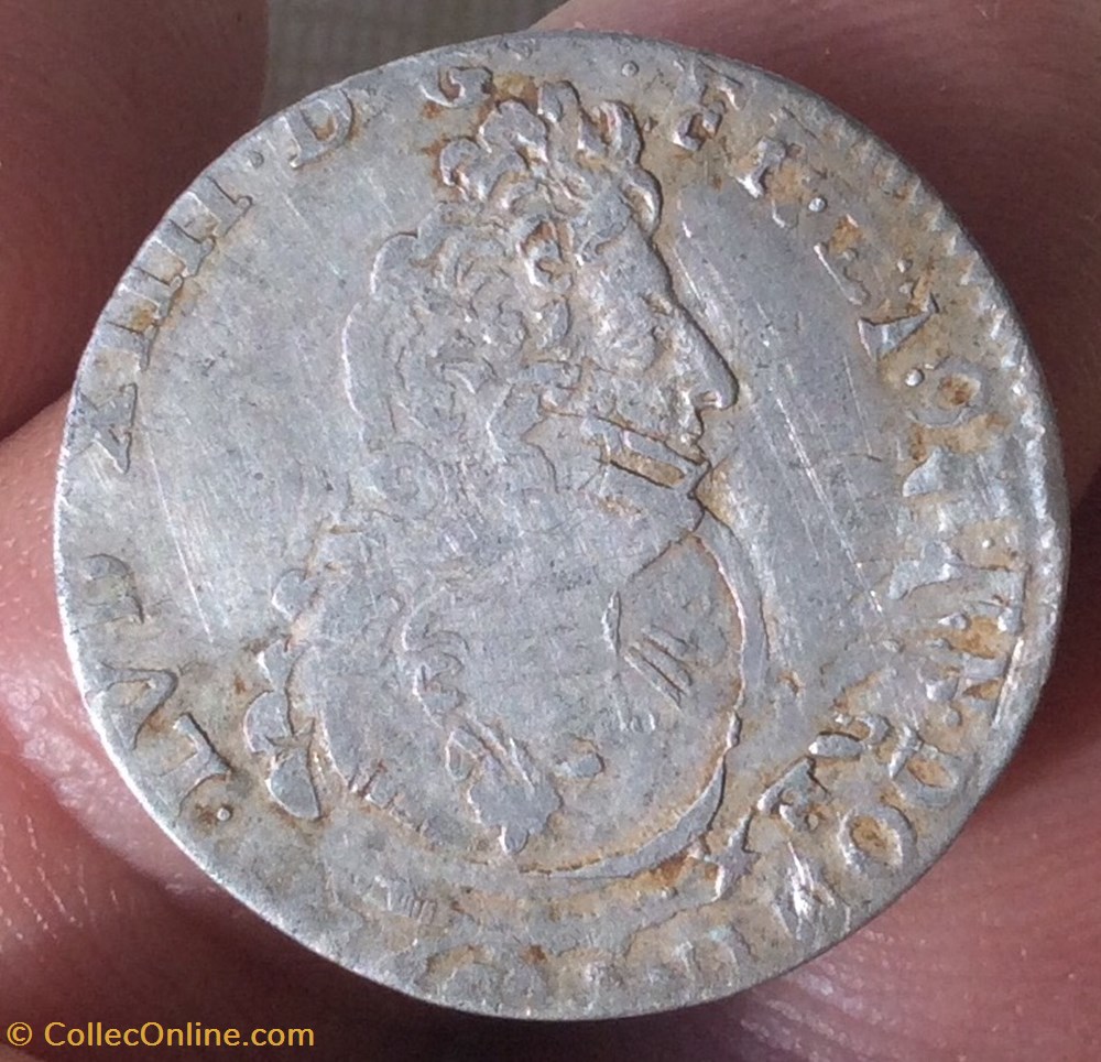 Douzième d’écu aux insignes Louis XIV 1702 I Limoges monnaies europe medievale france royales douzieme d ecu aux insignes louis xiv 1702 i limoges