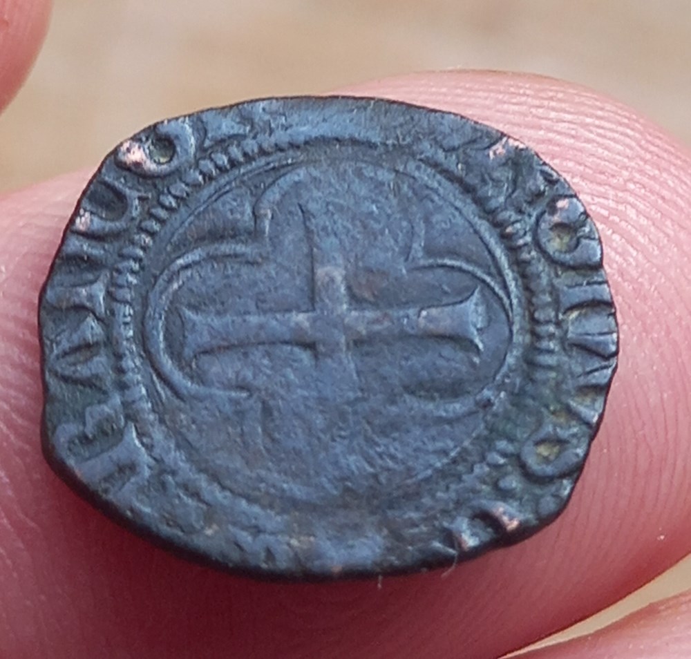 Denier tournois à la Croix pattée et légende Tvronvs de François I nd A Paris monnaies europe medievale france royales denier tournois a la croix pattee et legende tvronvs de francois i nd a paris