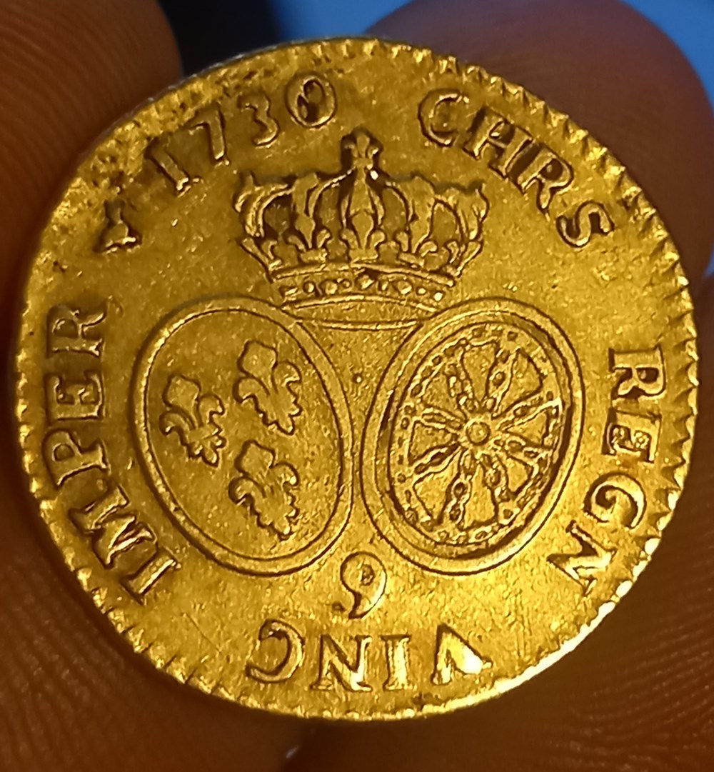 Louis d’or Louis XV 1730 9 Rennes monnaies europe medievale a france royales louis d or louis xv 1730 9 rennes