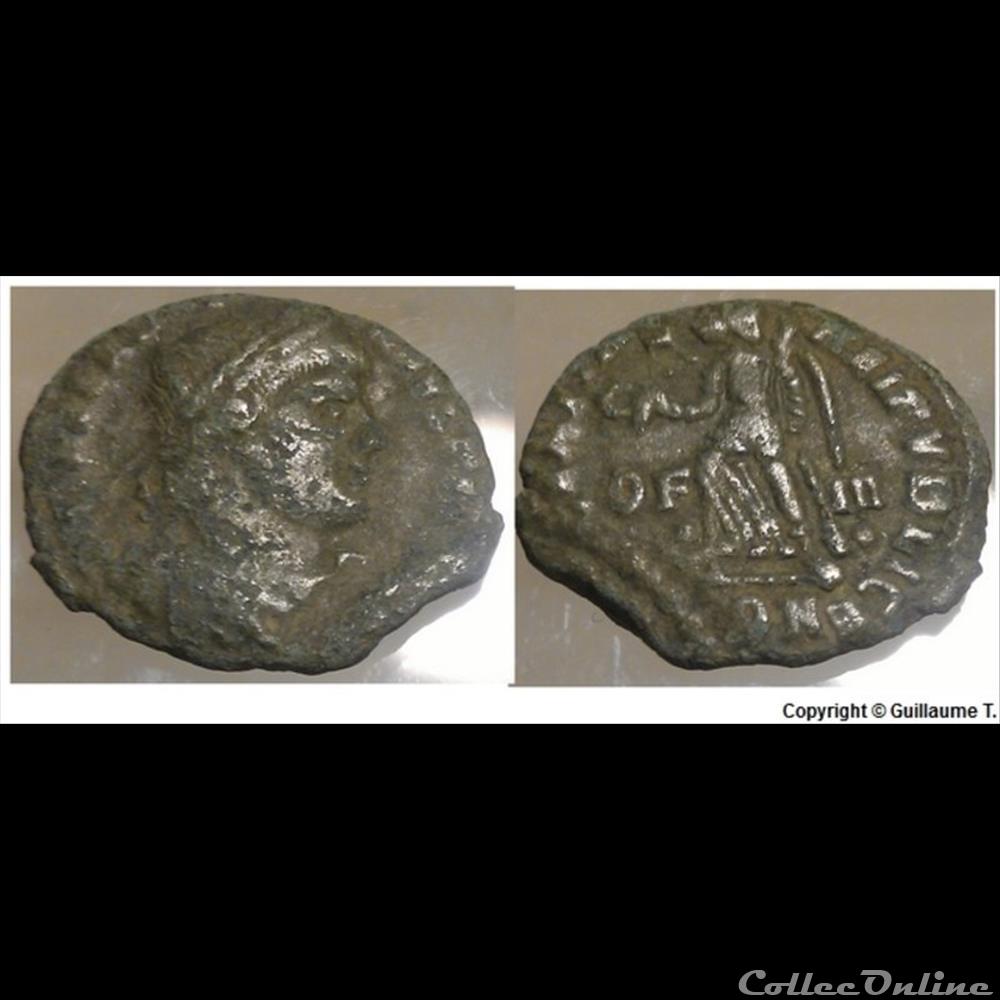 CON -OF / III Point dans le champ - Nummus monnaie antique romaine con of iii point dans le champ nummus