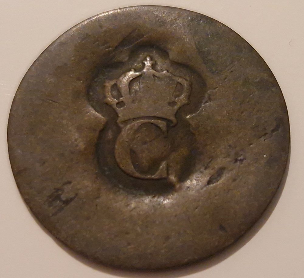 Louis XV pour les antilles- Sol tampé refrappe 2 sols variété forme en creux monnaies louis xv pour les antilles sol tampe refrappe 2 sols variete forme en creux