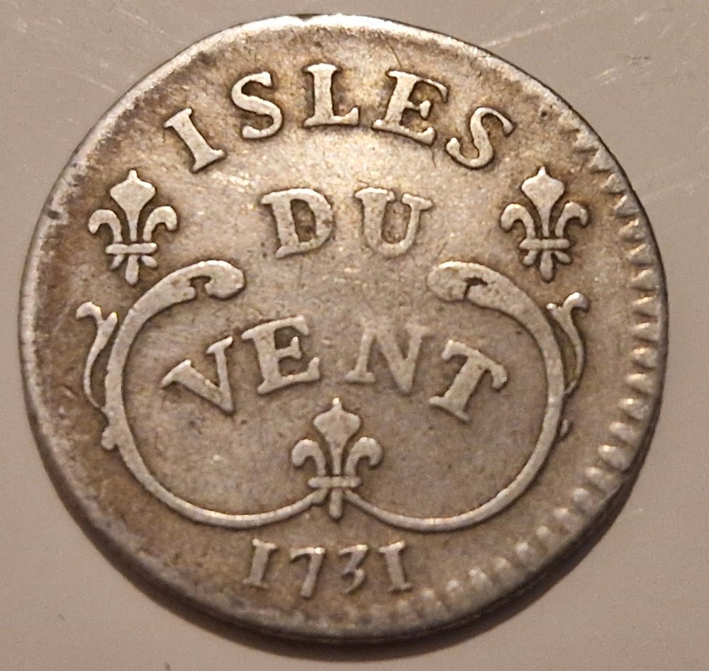 Louis XV-12 sols isles du vent 1731 atelier La Rochelle monnaies louis xv 12 sols isles du vent 1731 atelier la rochelle