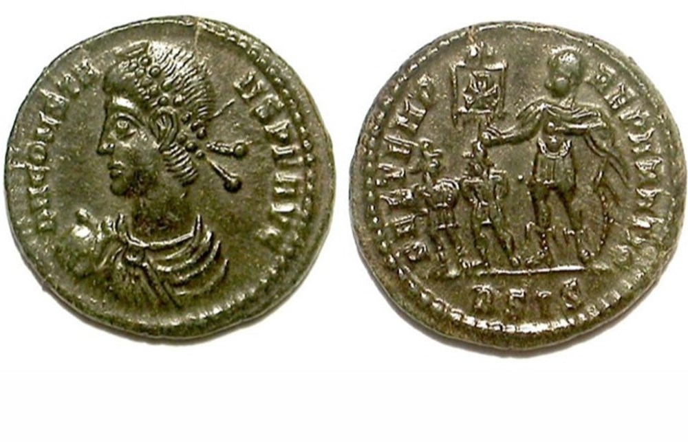Siscia - FEL TEMP REPARATIO - Half-Maiorina munzen antike bis romische imperial und republik siscia fel temp reparatio half maiorina