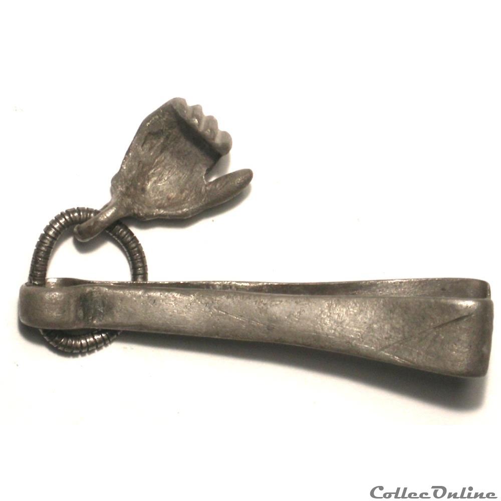 Goths - Pincers with hand amulet kunst antiquitaten europe goths pincers with hand amulet