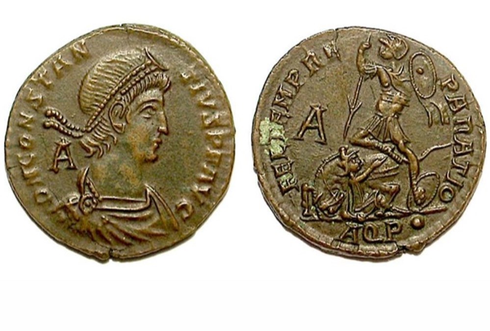 Aquillea - FEL TEMP REPARATIO - Maiorina munzen antike bis romische imperial und republik aquillea fel temp reparatio maiorina