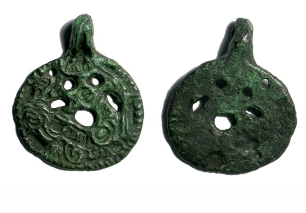 kunst antiquitaten archaologie europa beast pendant