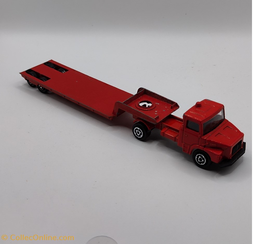 modeles reduits voitures majorette 200 scania semi plateau bas