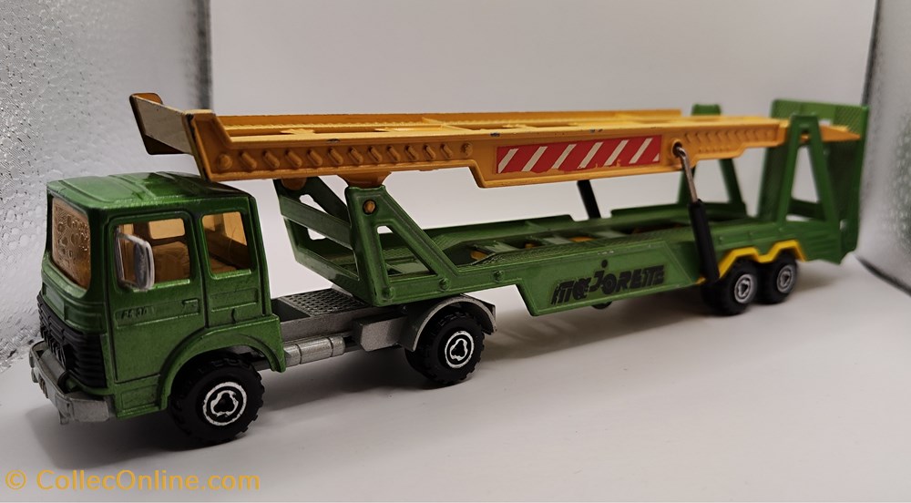 Majorette 3000 - Semi porte voiture vert modeles reduits voitures majorette 3000 semi porte voiture vert