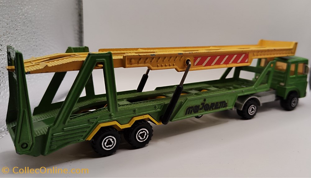 Majorette 3000 - Semi porte voiture vert modeles reduits voitures majorette 3000 semi porte voiture vert