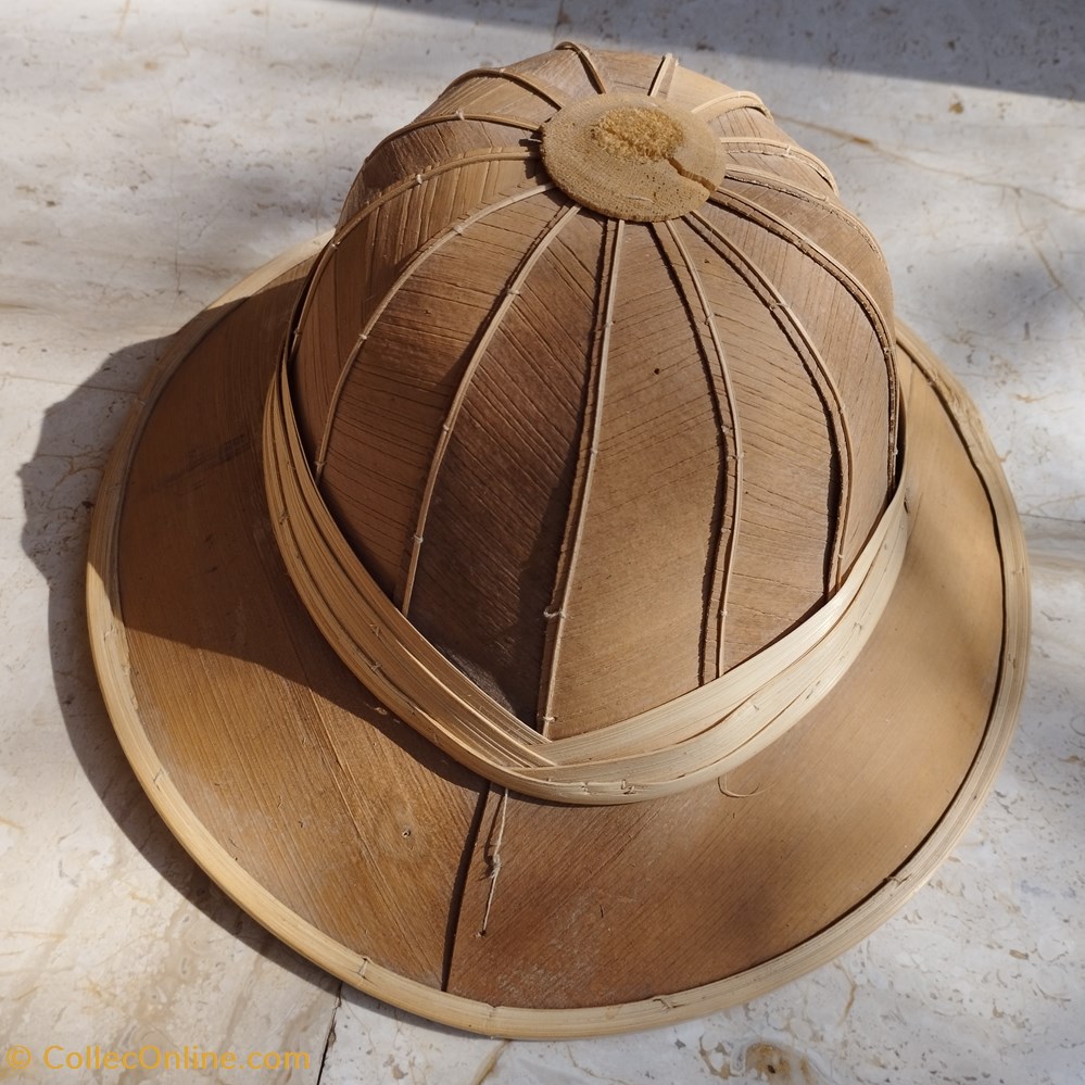 Bois - Chapeau feuilles de bambou Myanmar 2 vetements et accessoires chapeaux bois chapeau feuilles de bambou myanmar