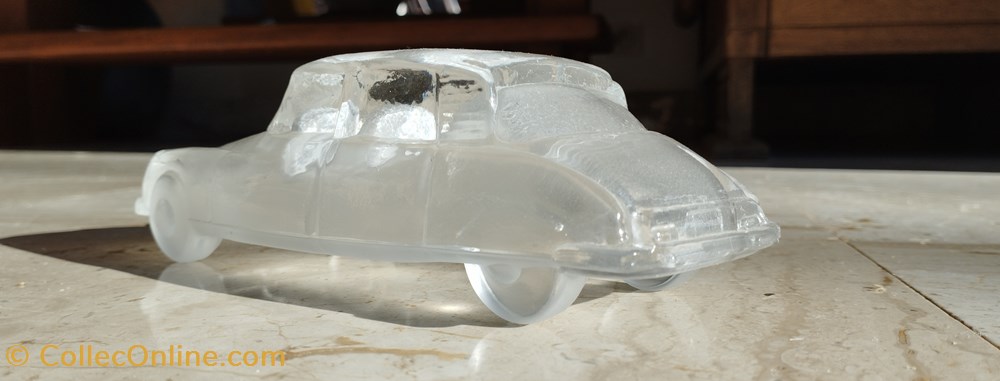 art antiquites verrerie verre moule presse voiture en cristal citroen ds