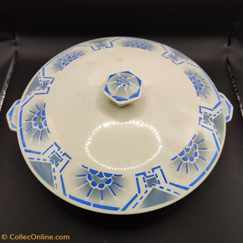 Céramique - Soupière Ceranord modèle Cabourg art antiquites ceramiques poteries ceramique soupiere ceranord modele cabourg