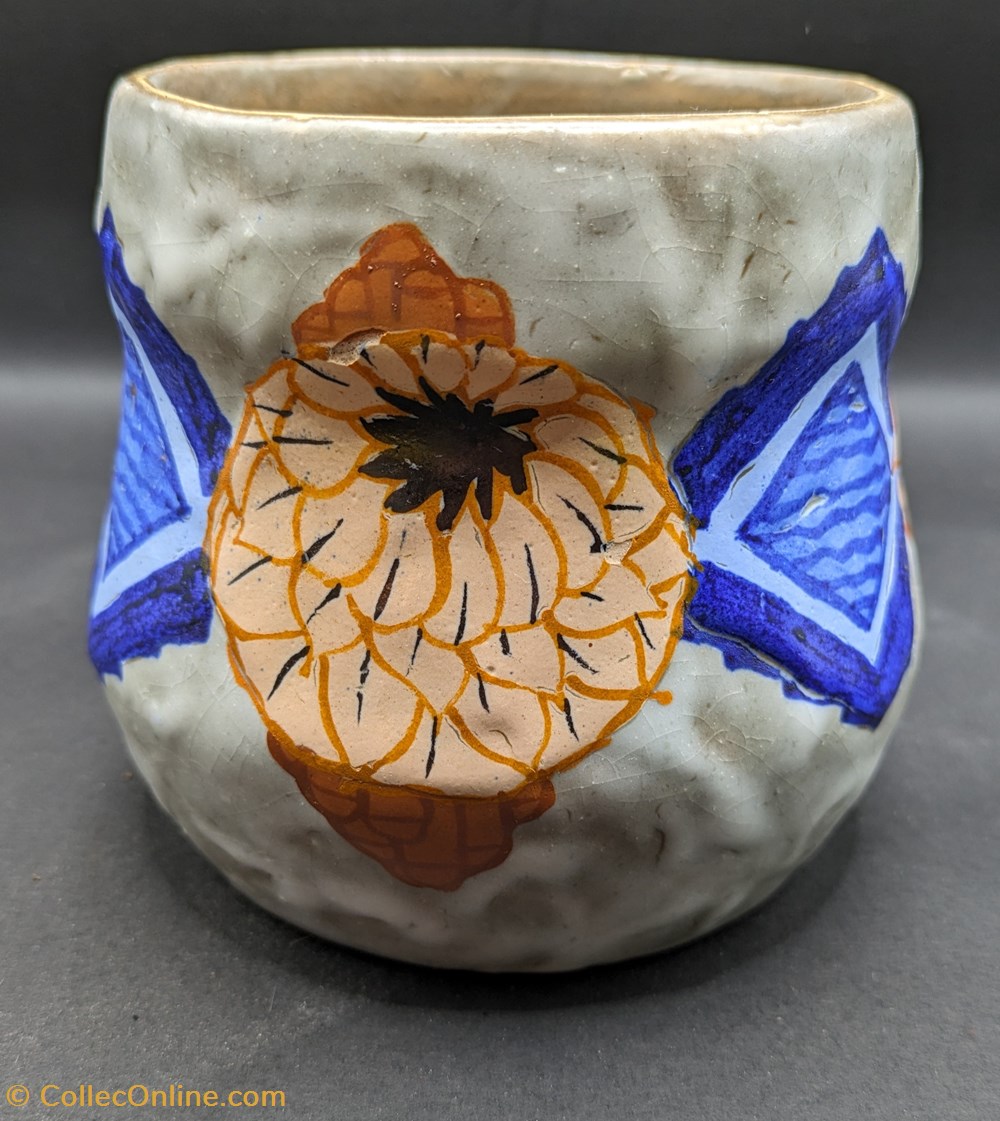 Céramique - Vase Dage Art déco à décor floral antiquites ceramique vase dage art deco a decor floral