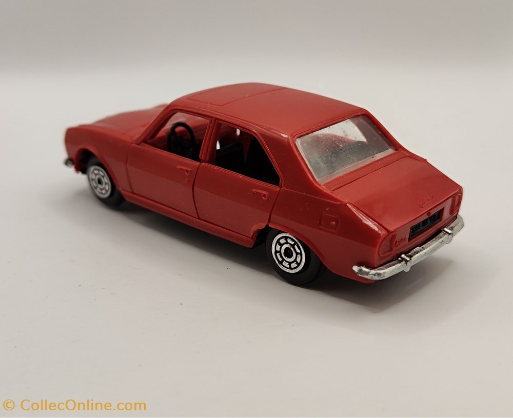 modeles reduits voitures norev plastigam peugeot 504 rouge