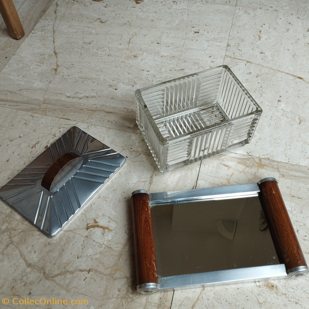 antiquites boites coffrets metal aluminium boite a biscuits art deco aluminium verre bois