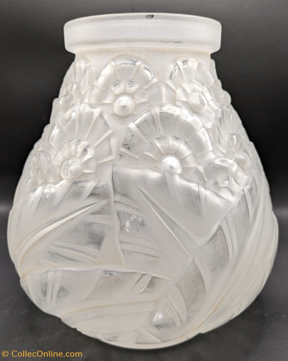antiquites verrerie verre moule presse vase lorrain art deco