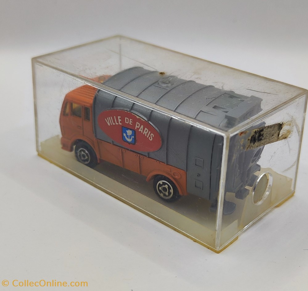 Majorette 200 - Mercedes camion de poubelle MIB modeles reduits voitures majorette 200 mercedes camion de poubelle mib