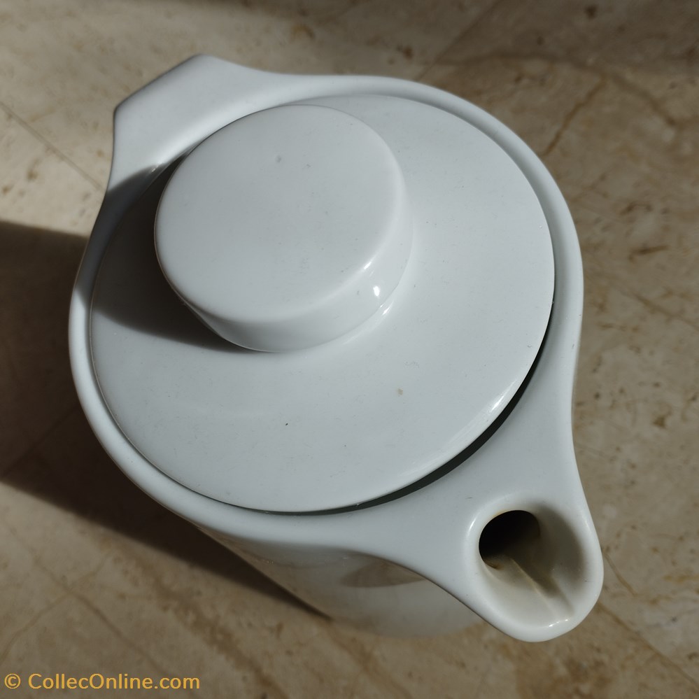 Porcelaine blanche - Théière Mitterteich bavaria 2 art antiquites ceramiques poteries porcelaine blanche theiere mitterteich bavaria