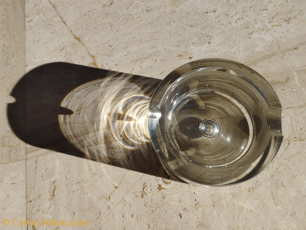 Verre - Cendrier transparent 2 art antiquites verrerie verre cendrier transparent