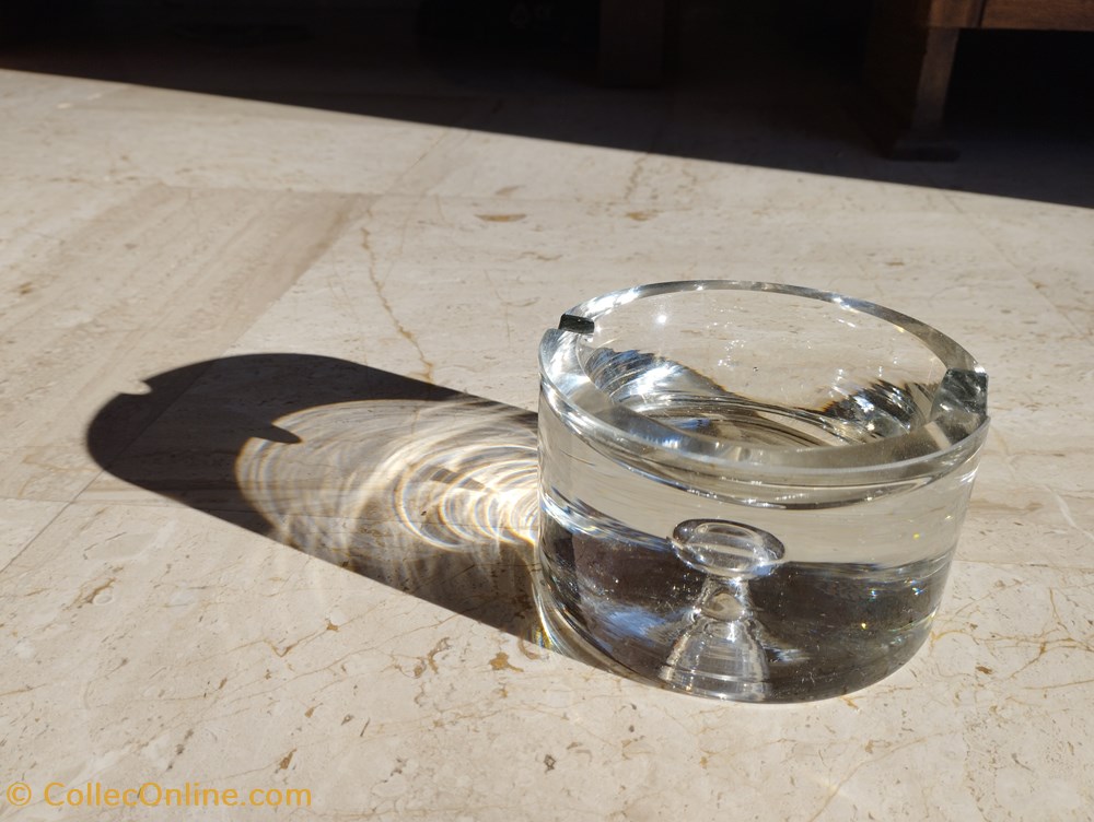 Verre - Cendrier transparent art antiquites verrerie verre cendrier transparent