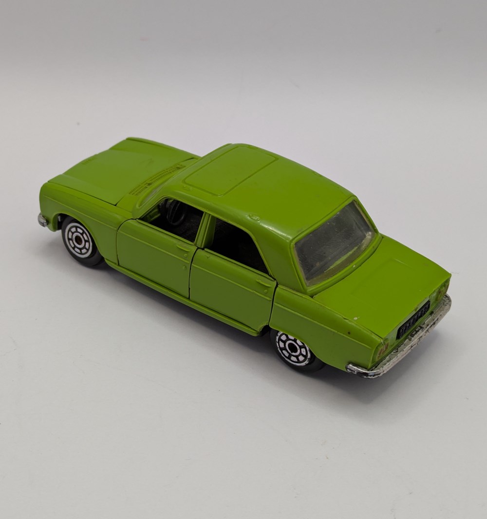 Norev Plastigam - Peugeot 304 vert pomme modeles reduits voitures norev plastigam peugeot 304 vert pomme