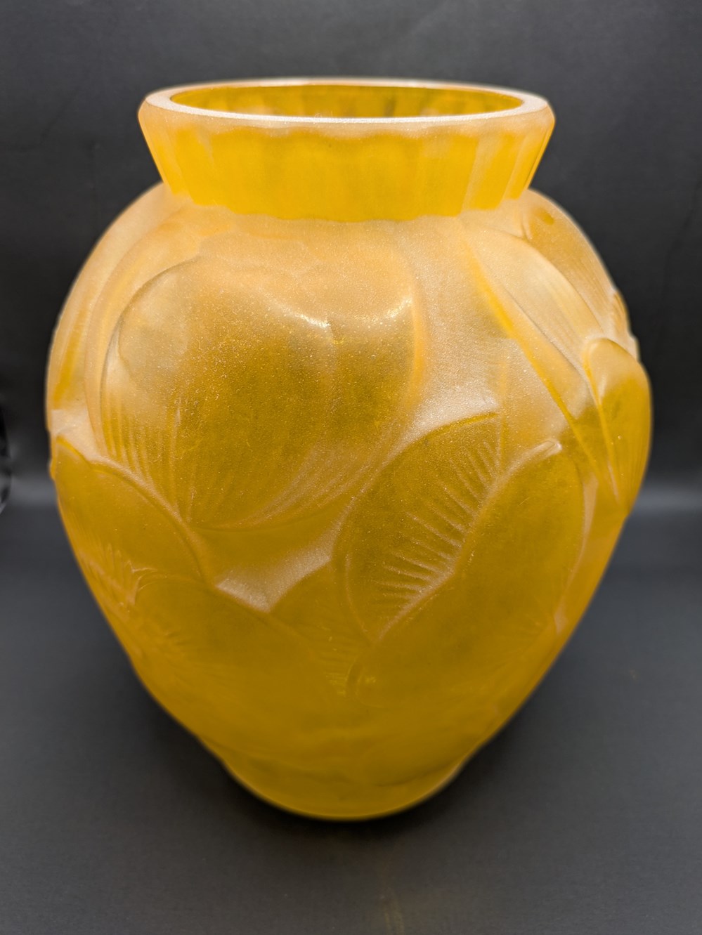 art antiquites verre moule presse vase pierre avesn coquelicots