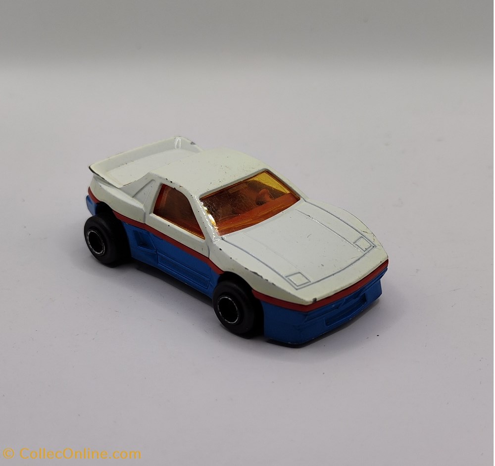Majorette 200 - Pontiac Fiero modeles reduits voitures majorette 200 pontiac fiero