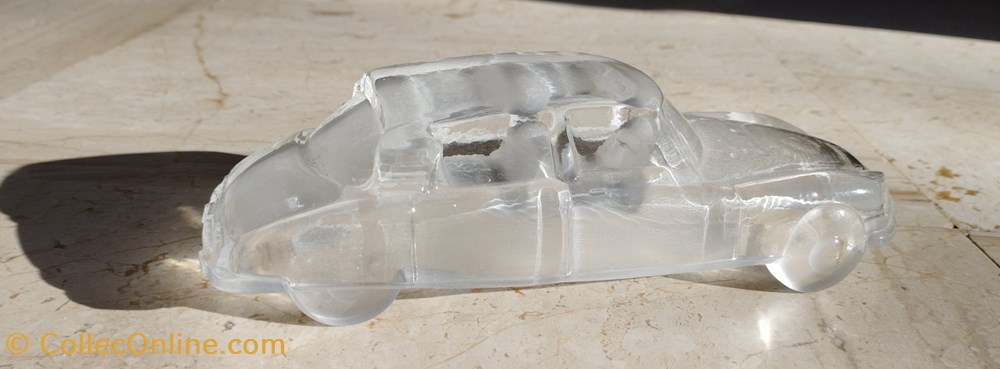 art antiquites verrerie verre moule presse voiture en cristal citroen ds