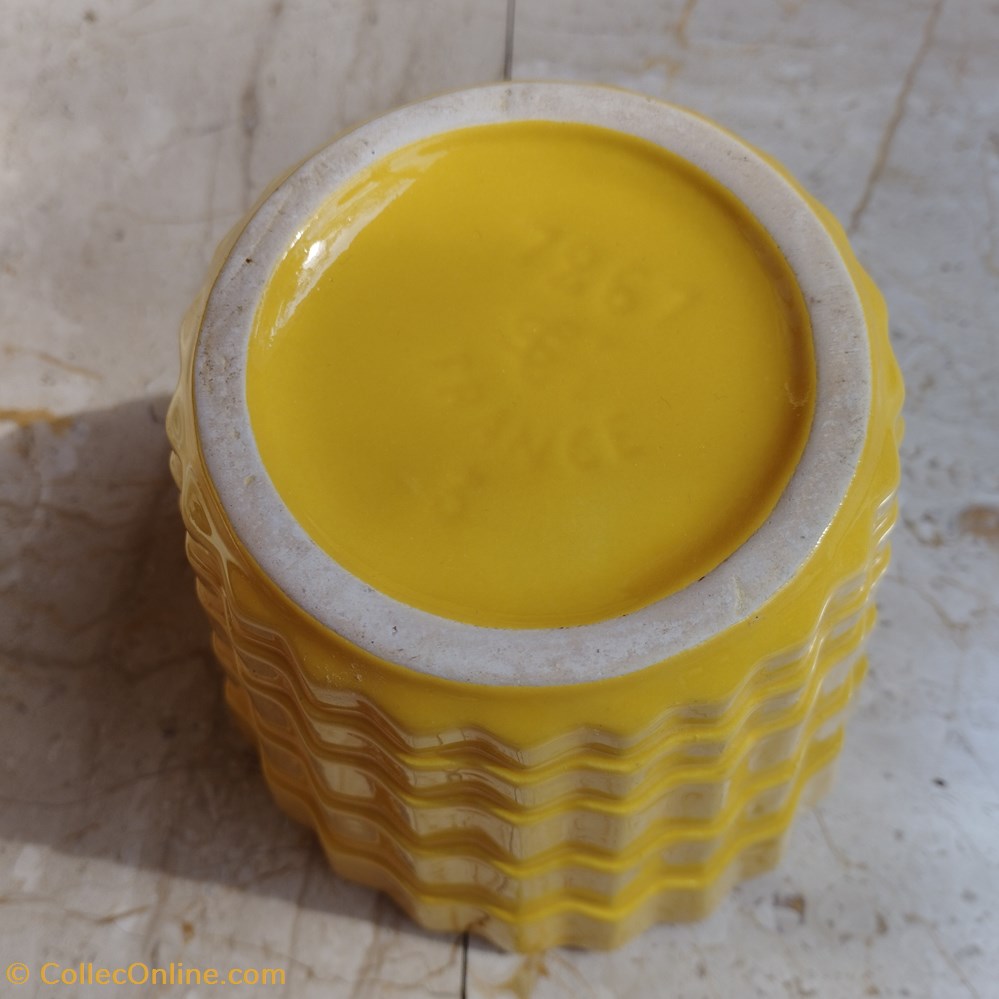 Céramique - Cache pot Saint Clément jaune art antiquites ceramiques poteries ceramique cache pot saint clement jaune