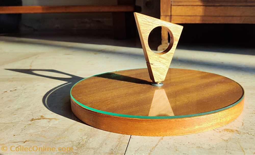 Bois - Plat à fromage en bois et vert design moderniste art antiquites bois plat a fromage en bois et vert design moderniste