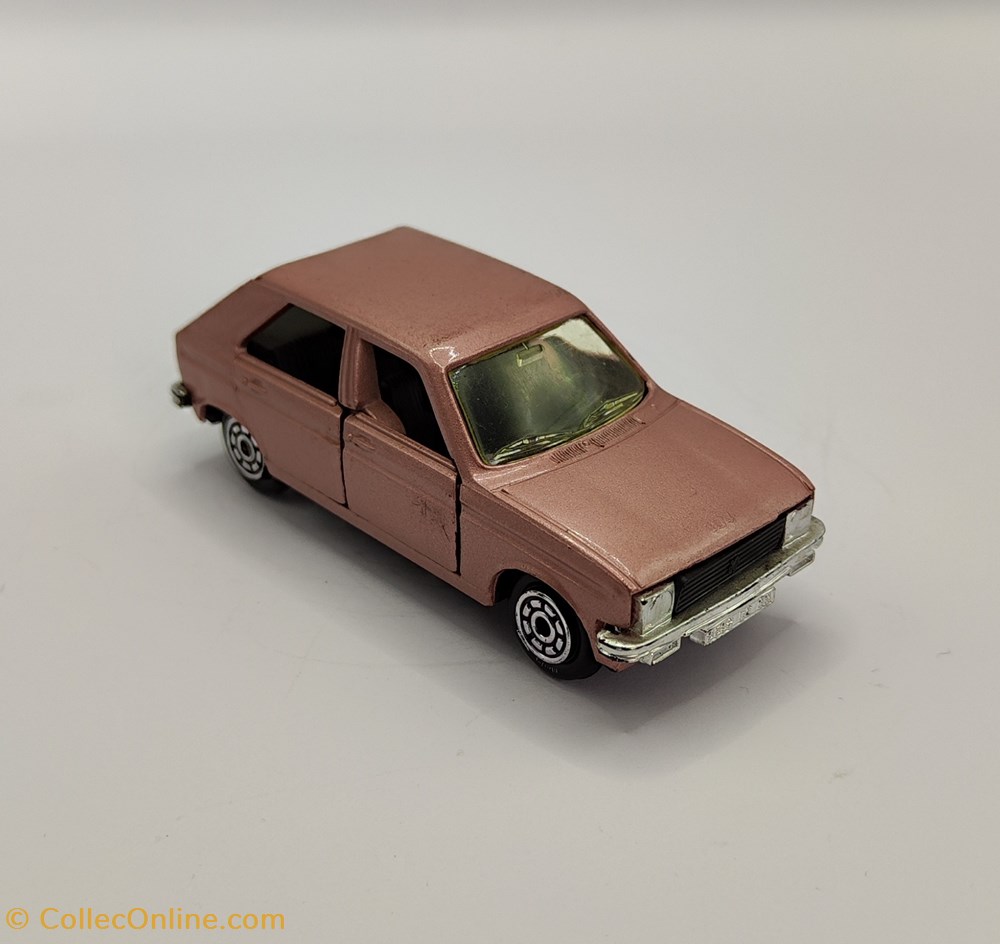 modeles reduits voitures norev jet car peugeot 104 rose