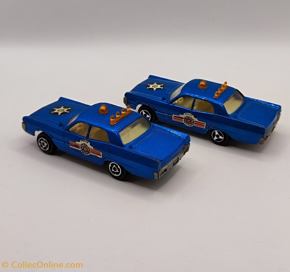 Majorette 200 - Plymouth Fury x2 modeles reduits voitures majorette 200 plymouth fury x2