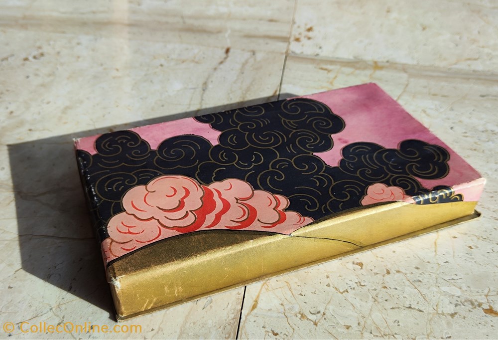 antiquites carton boite art deco carton et papier a decor stylise