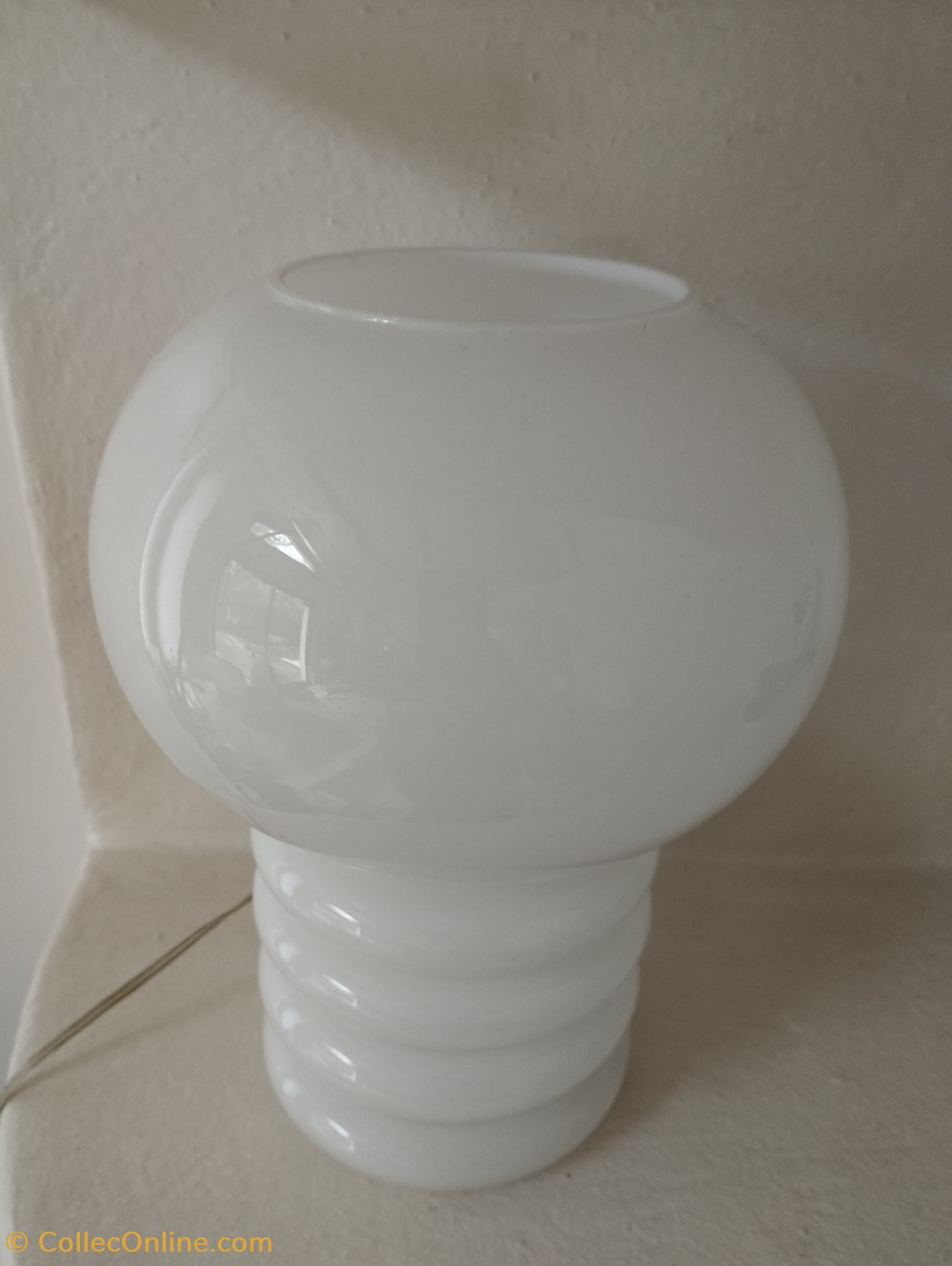 Verre opalin - Lampe ressort 2 art antiquites verrerie verre opalin lampe ressort