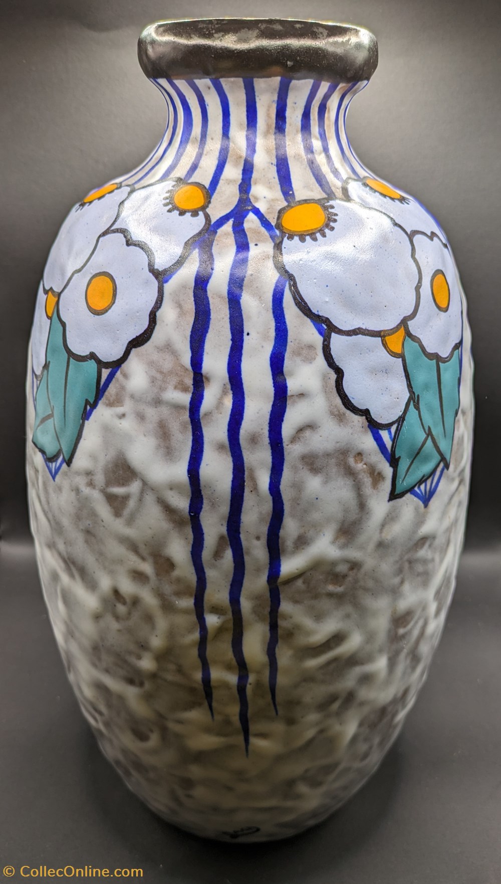 antiquites ceramique vase dage art deco a decor de marguerites stylisees