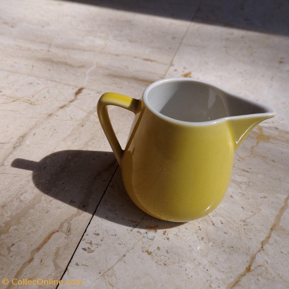 art antiquites ceramiques poteries ceramique pot a lait villeroy boch jaune